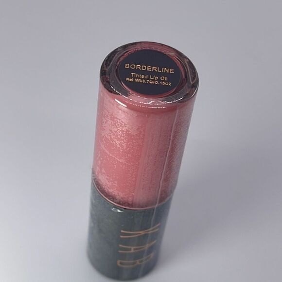 NWT KAB COSMETICS Mini Tinted Lip Oil in Borderline - Picture 4 of 4
